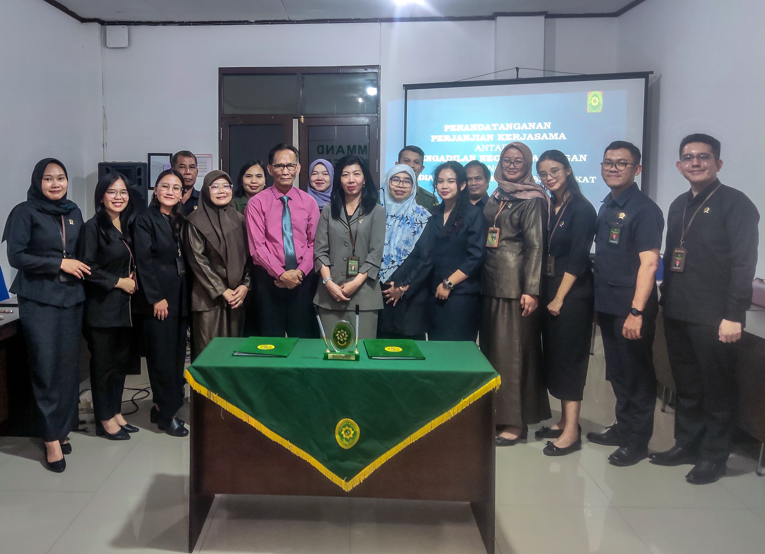 mediator non hakim 2